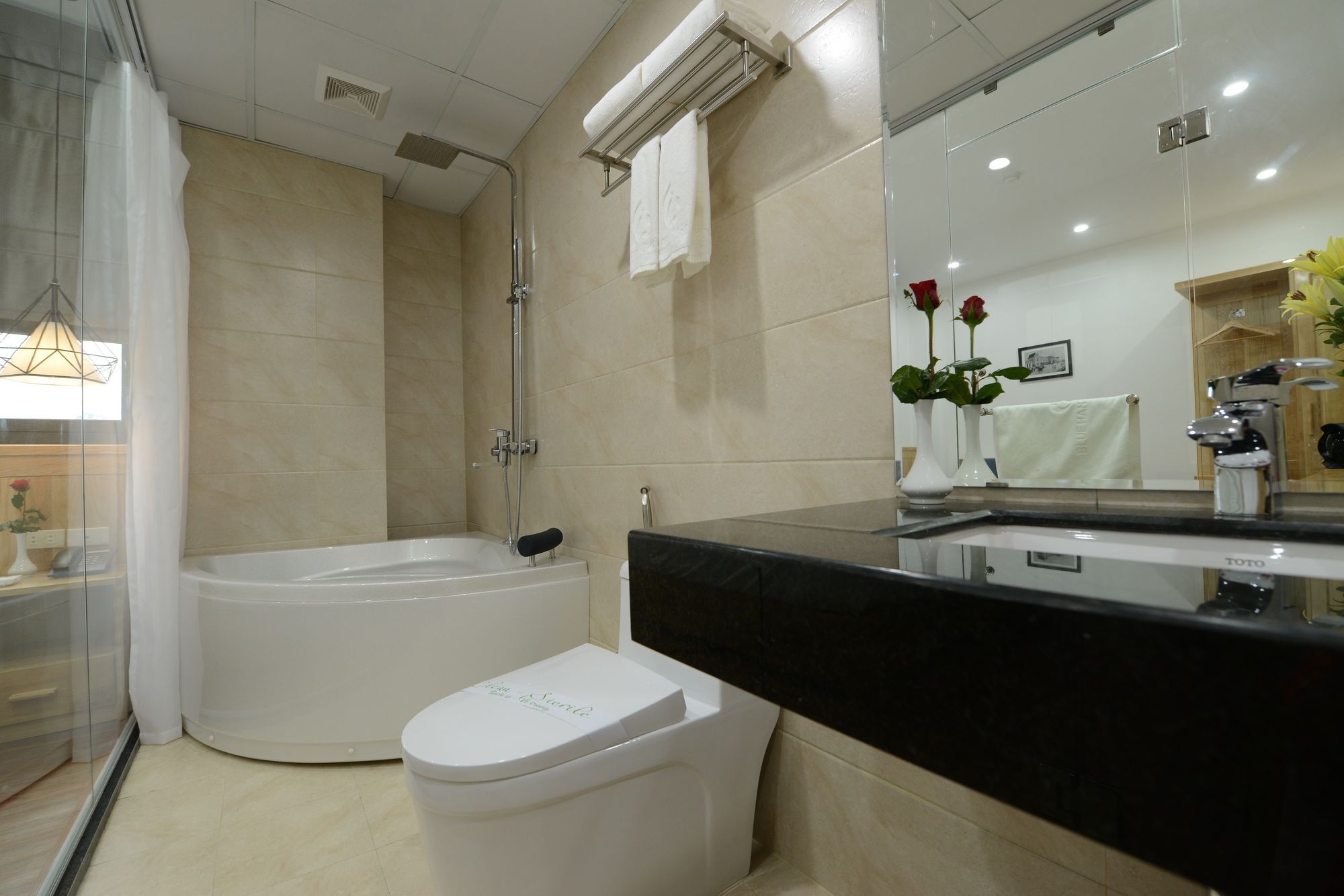 Blue Hanoi Inn City Hotel מראה חיצוני תמונה