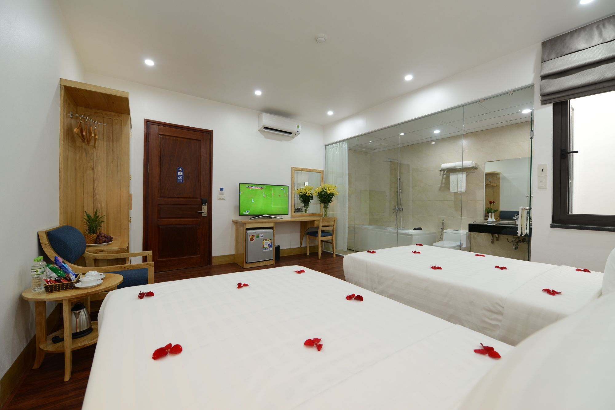 Blue Hanoi Inn City Hotel מראה חיצוני תמונה